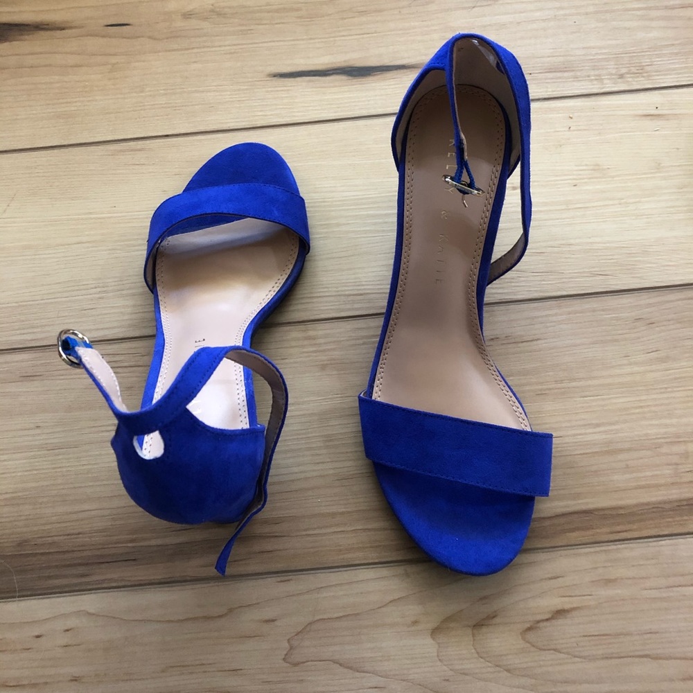 Beautiful never worn suede high heels!